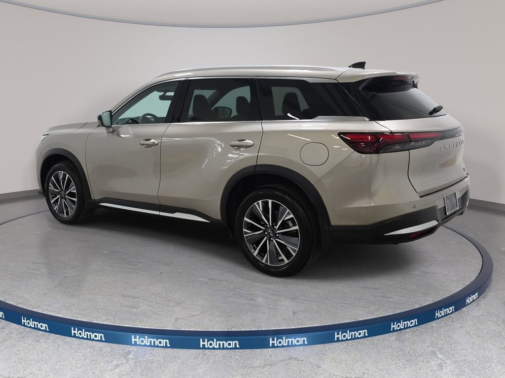 Certified 2026 INFINITI QX60 Luxe w/ Cargo Package AWD/4WD image 7