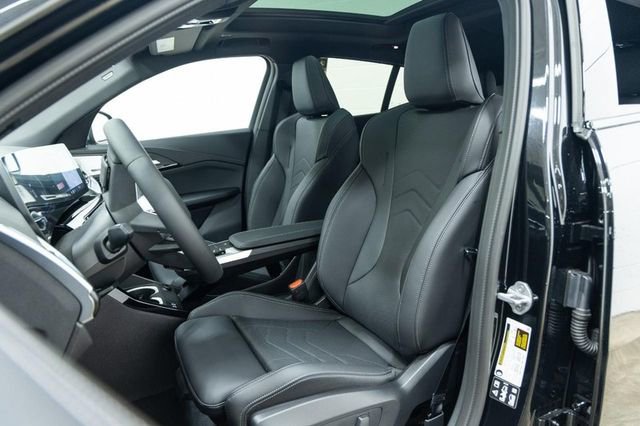 Certified 2025 BMW X2 xDrive28i w/ Technology Package image 26