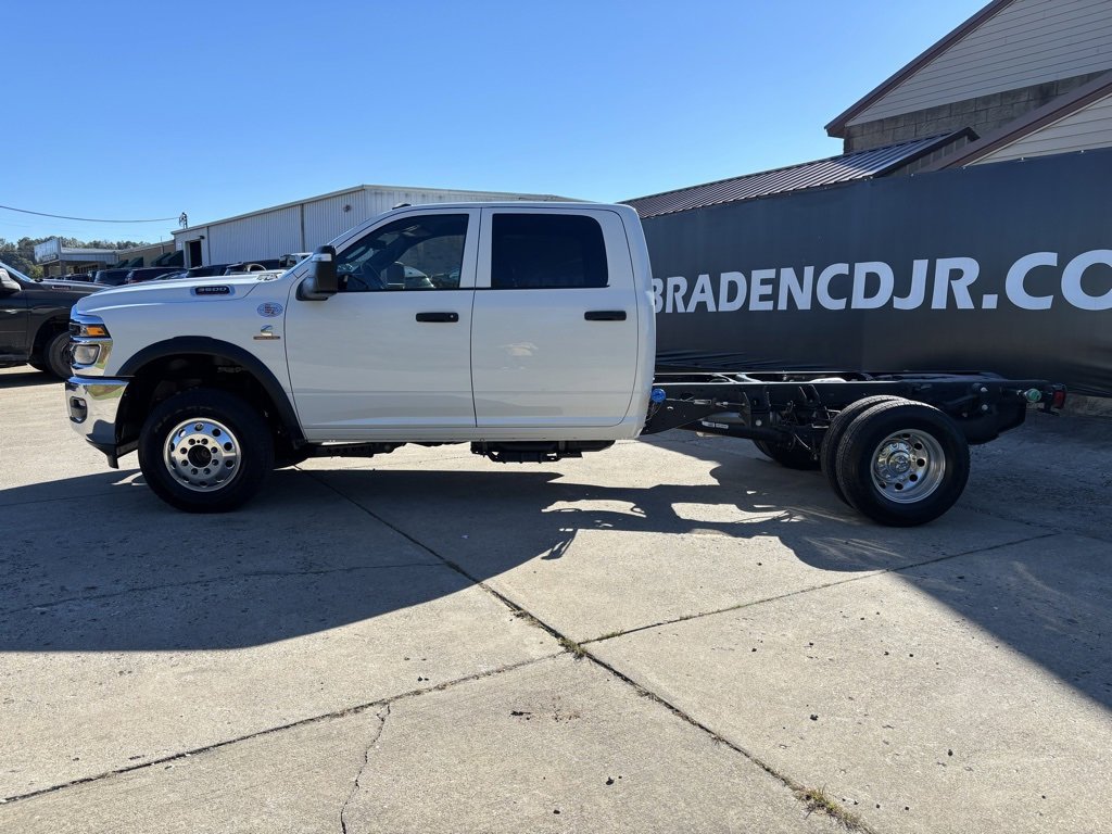 New 2026 RAM 3500 Tradesman image 4