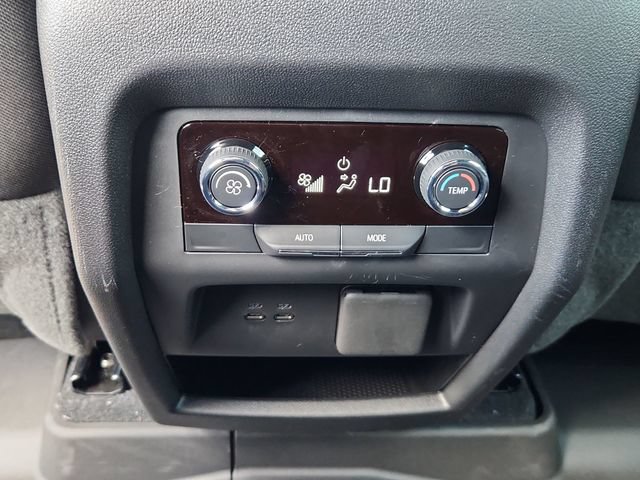 New 2026 Chevrolet Traverse LT w/ Driver Confidence Package FWD image 16