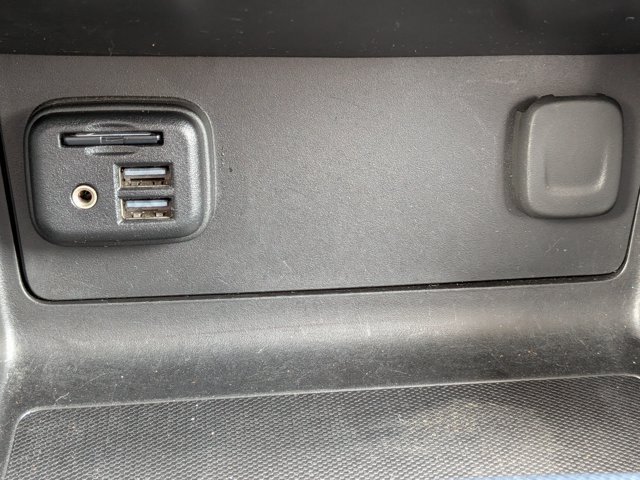 Certified 2022 Chevrolet Colorado Z71 AWD/4WD image 32