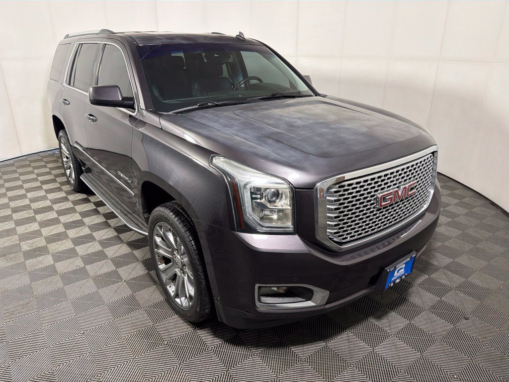 Used 2015 GMC Yukon Denali w/ Touring Package AWD/4WD image 1