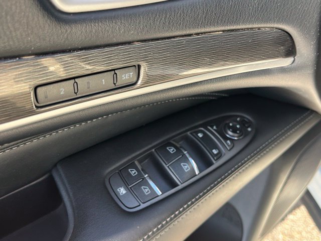 Certified 2020 INFINITI QX60 Luxe w/ Essential Package FWD image 12