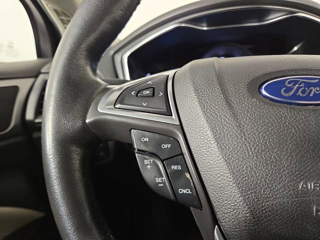 Used 2015 Ford Fusion Titanium image 23