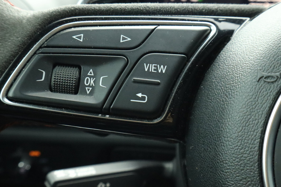 Used 2018 Audi RS 3 w/ Technology Package image 30