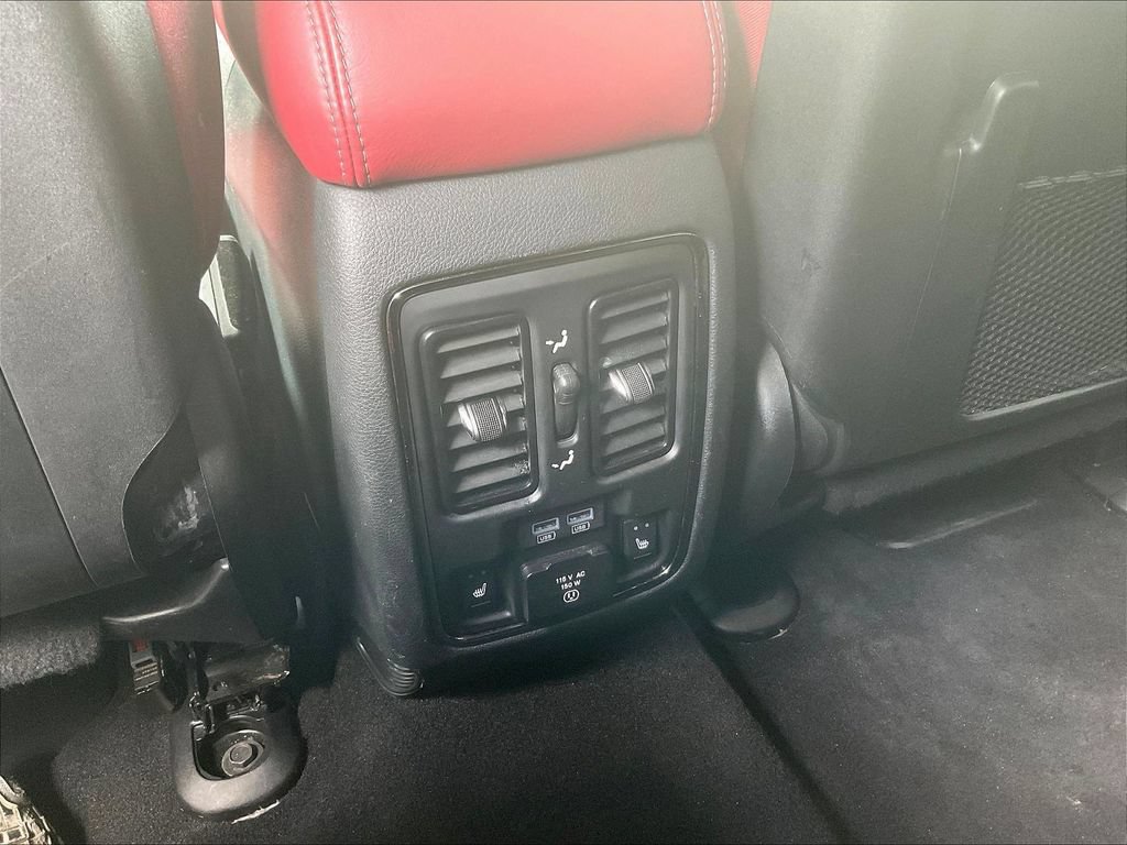 Used 2020 Dodge Durango R/T w/ SRT Interior Appearance Group AWD/4WD image 10