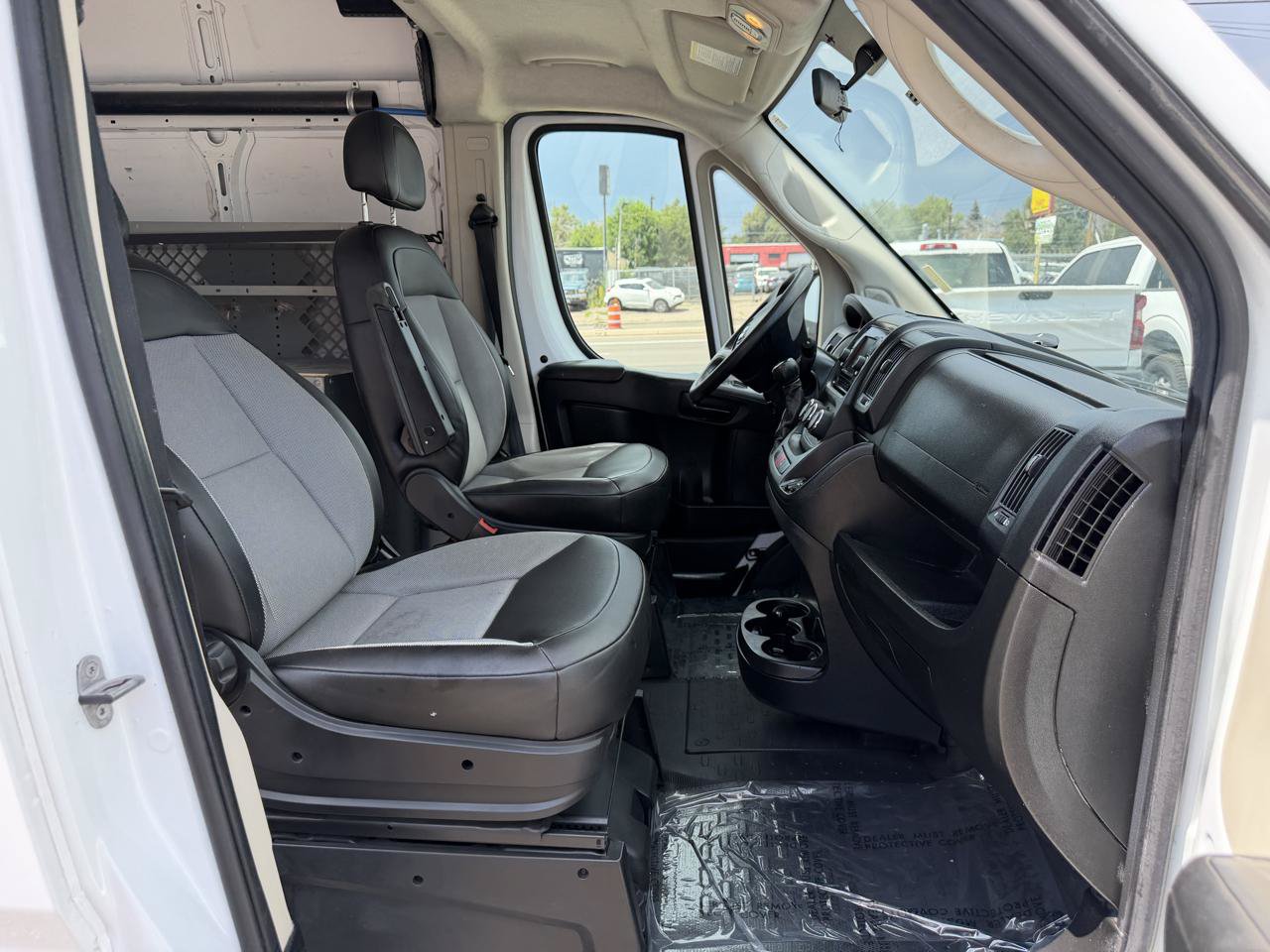 Used 2020 RAM ProMaster 2500 FWD image 31