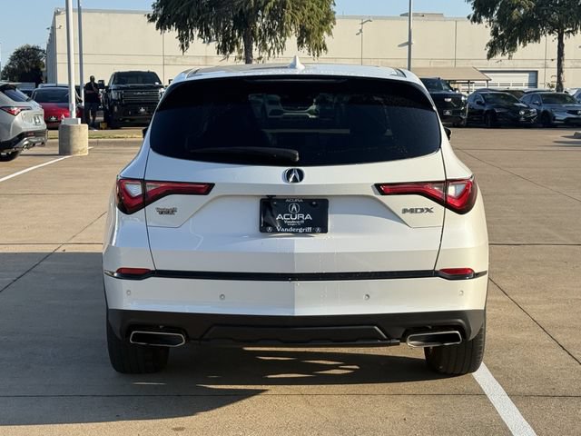 Used 2023 Acura MDX w/ Technology Package FWD image 5