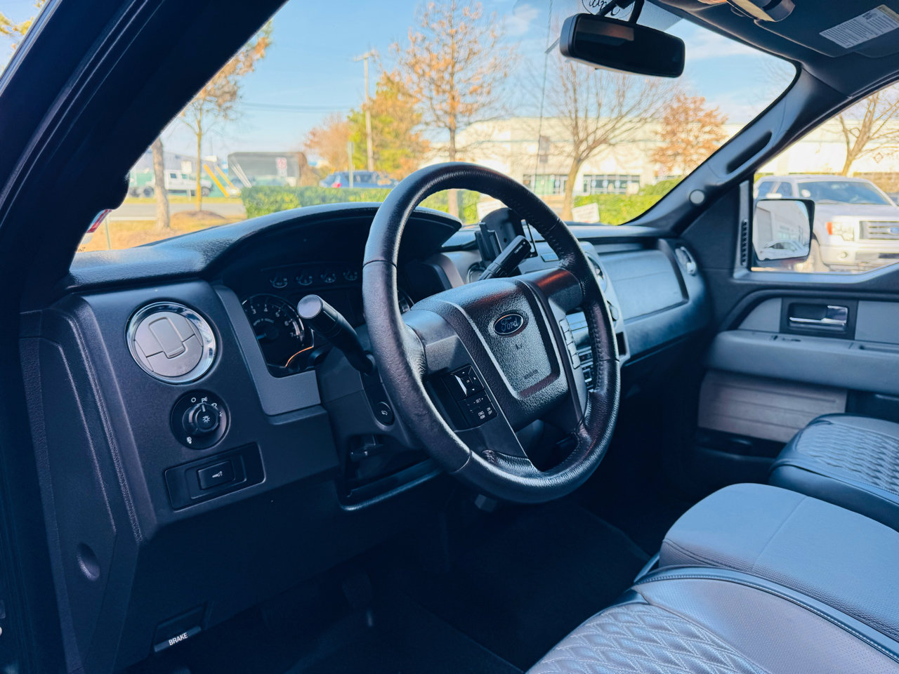 Used 2014 Ford F150 XLT w/ Equipment Group 302A Luxury image 13