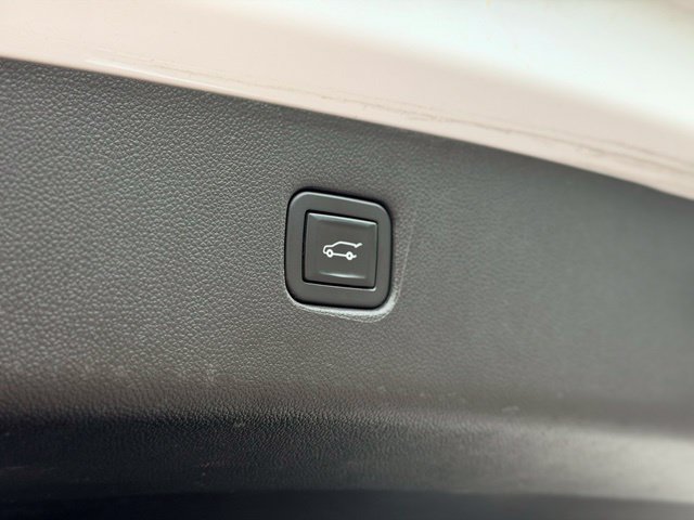 Used 2021 Chevrolet Blazer RS w/ Enhanced Convenience Package AWD/4WD image 29