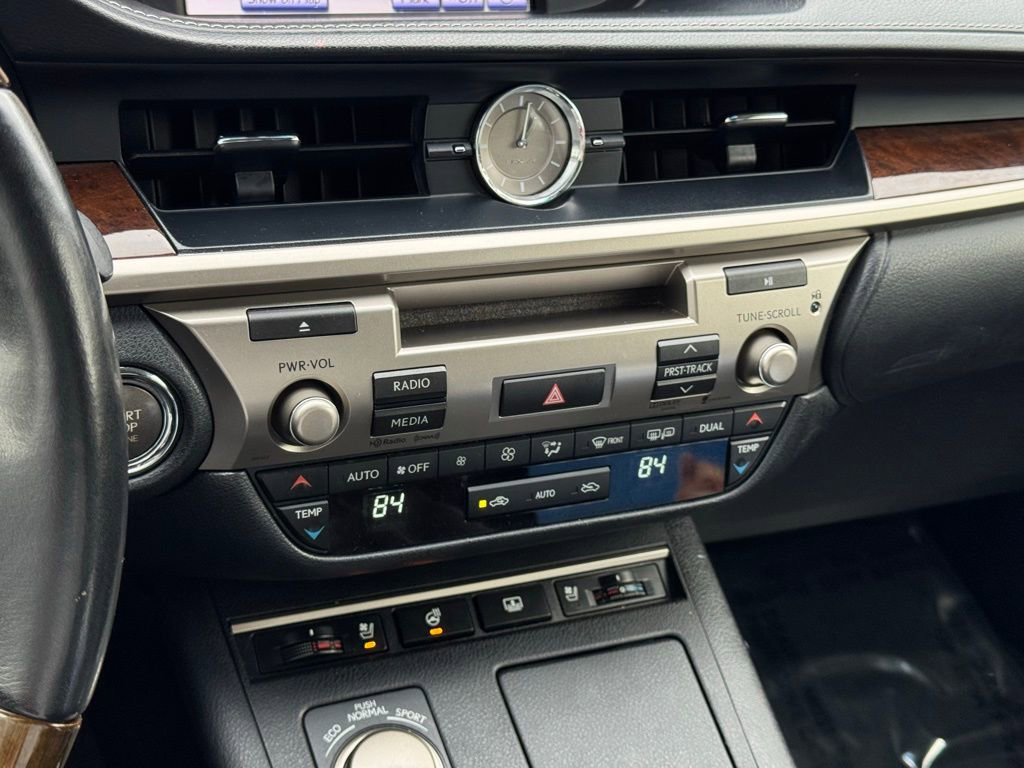 Used 2014 Lexus ES 350 image 36
