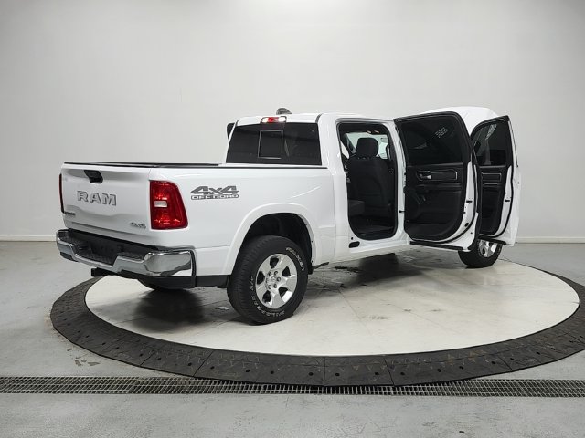 Used 2025 RAM 1500 Big Horn AWD/4WD image 16