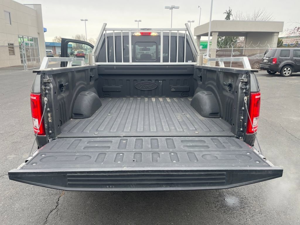 Used 2016 Ford F150 Lariat w/ Max Trailer Tow Package image 16