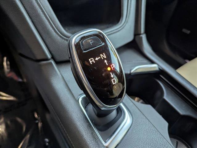 Used 2018 Cadillac XT5 Platinum w/ Driver Assist Package image 12