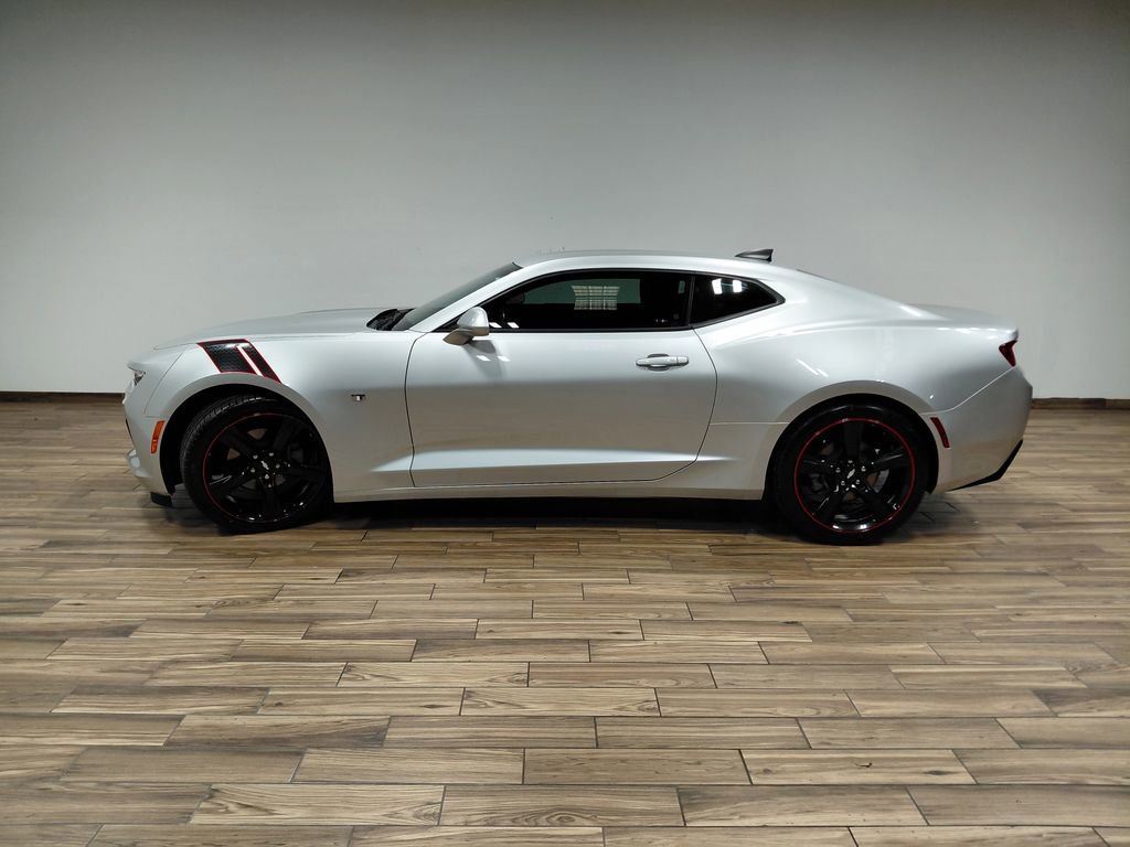Used 2017 Chevrolet Camaro LT image 22