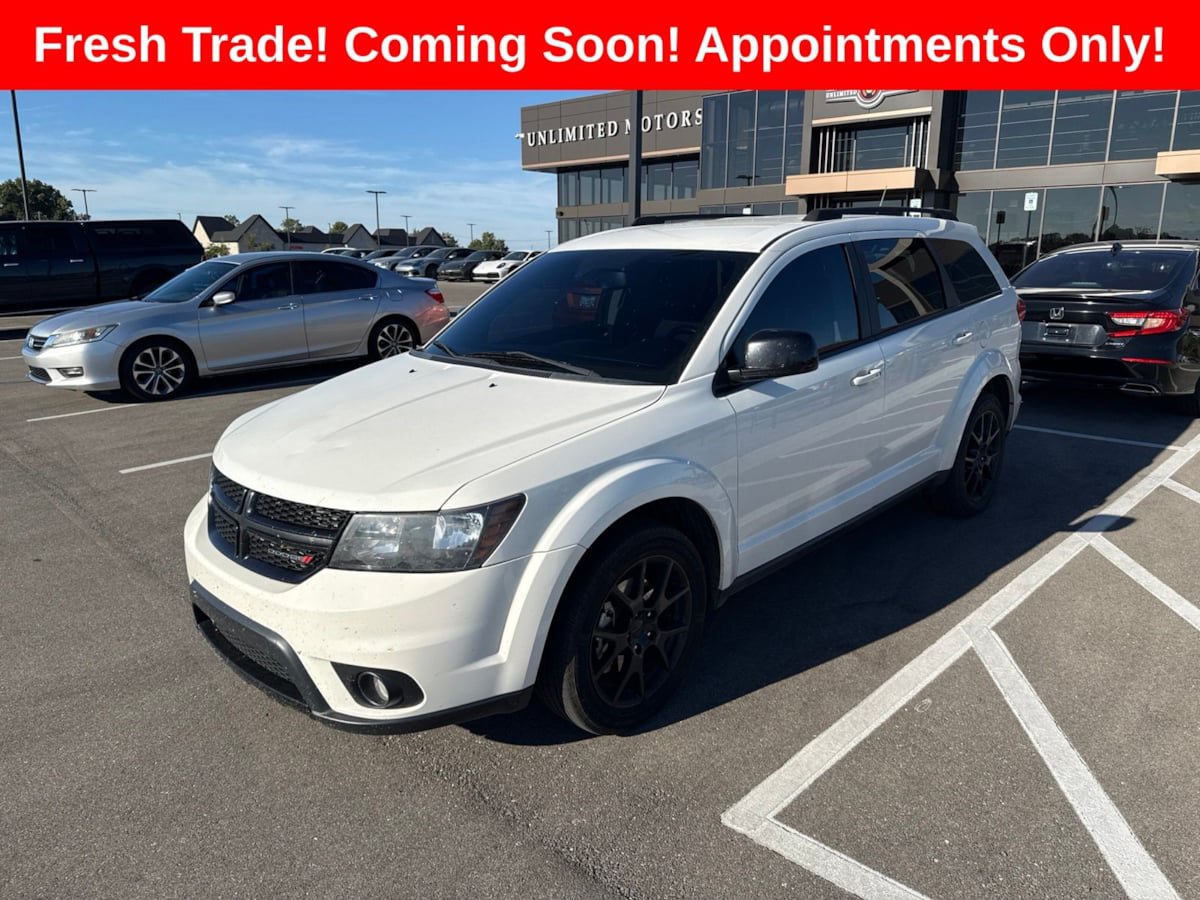 Used 2017 Dodge Journey SXT w/ Blacktop Package FWD image 1