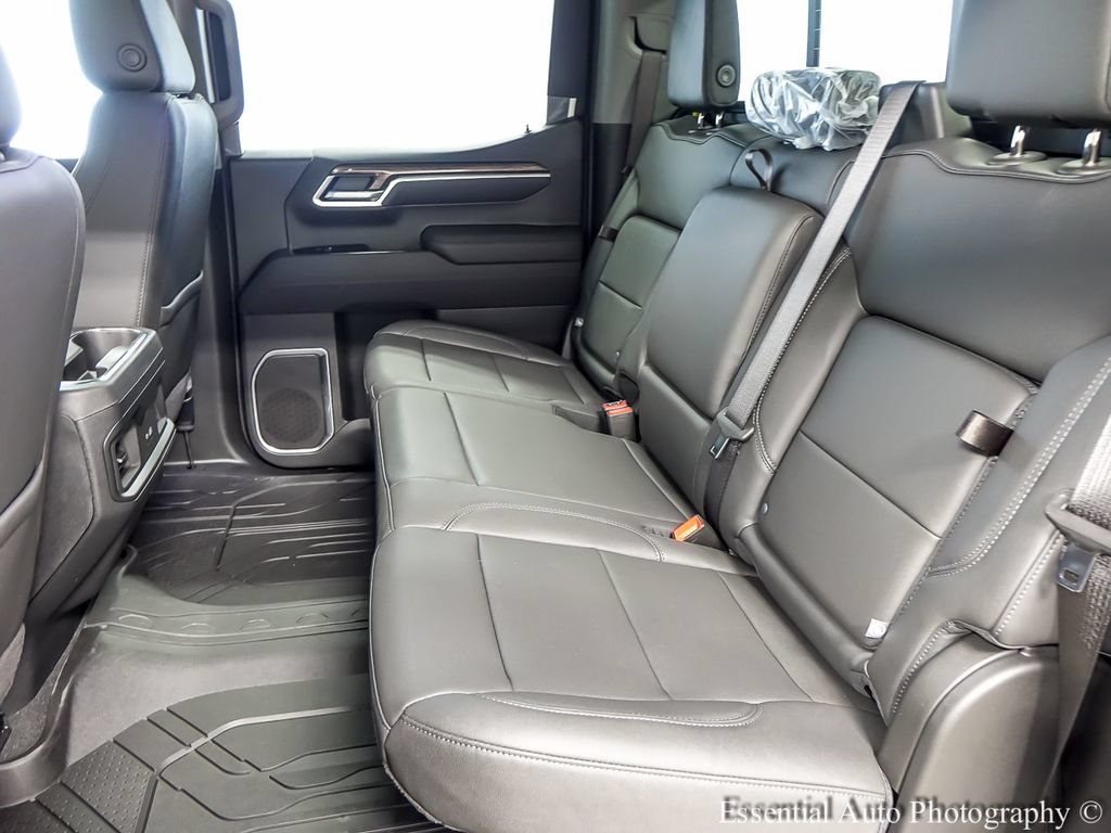 New 2026 Chevrolet Silverado 1500 RST w/ RST All Star Premium Package AWD/4WD image 11