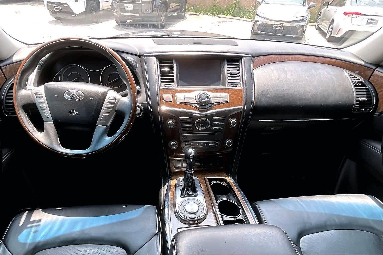 Used 2016 INFINITI QX80 2WD w/ Driver's Assistance Package image 16