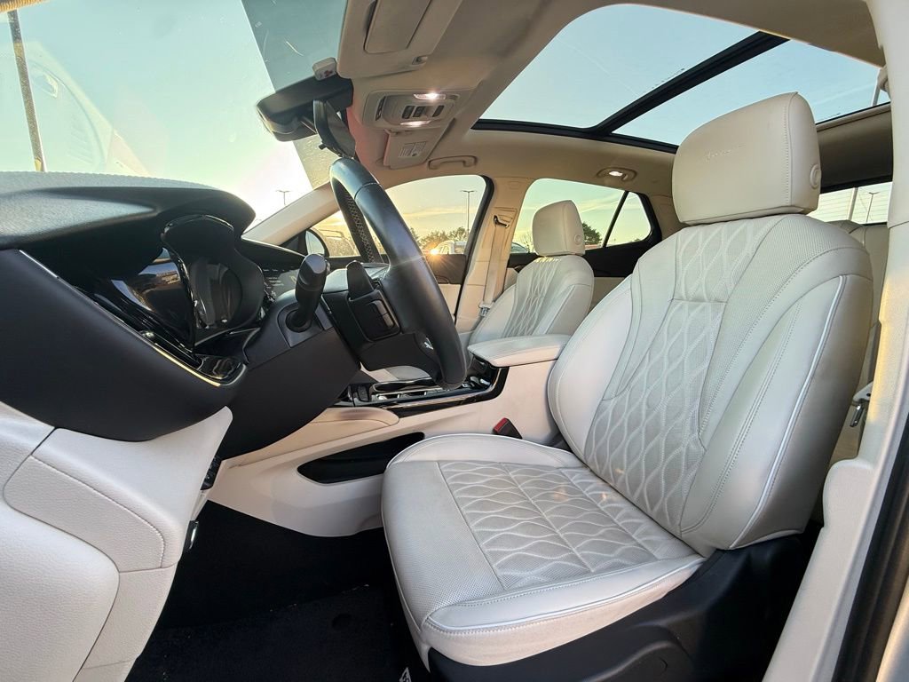 Used 2023 Buick Envision Avenir FWD image 20