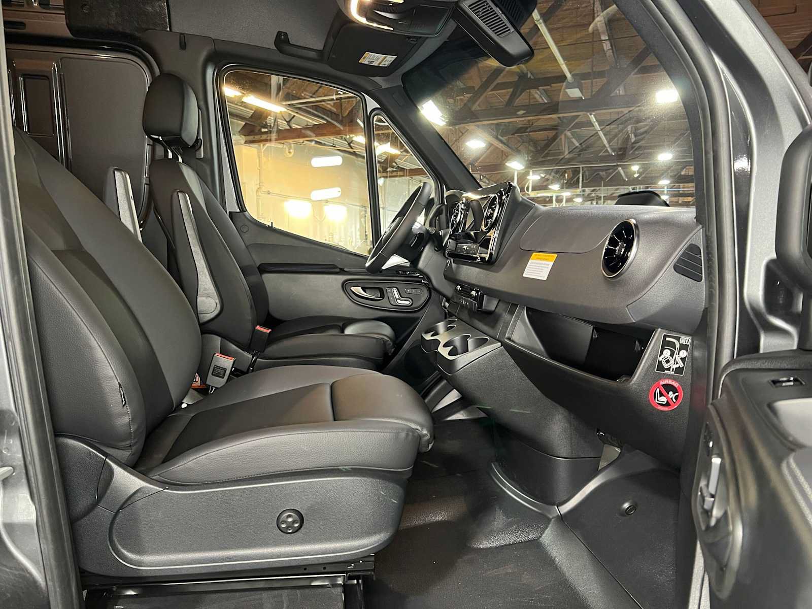Used 2026 Mercedes-Benz Sprinter 2500 image 11