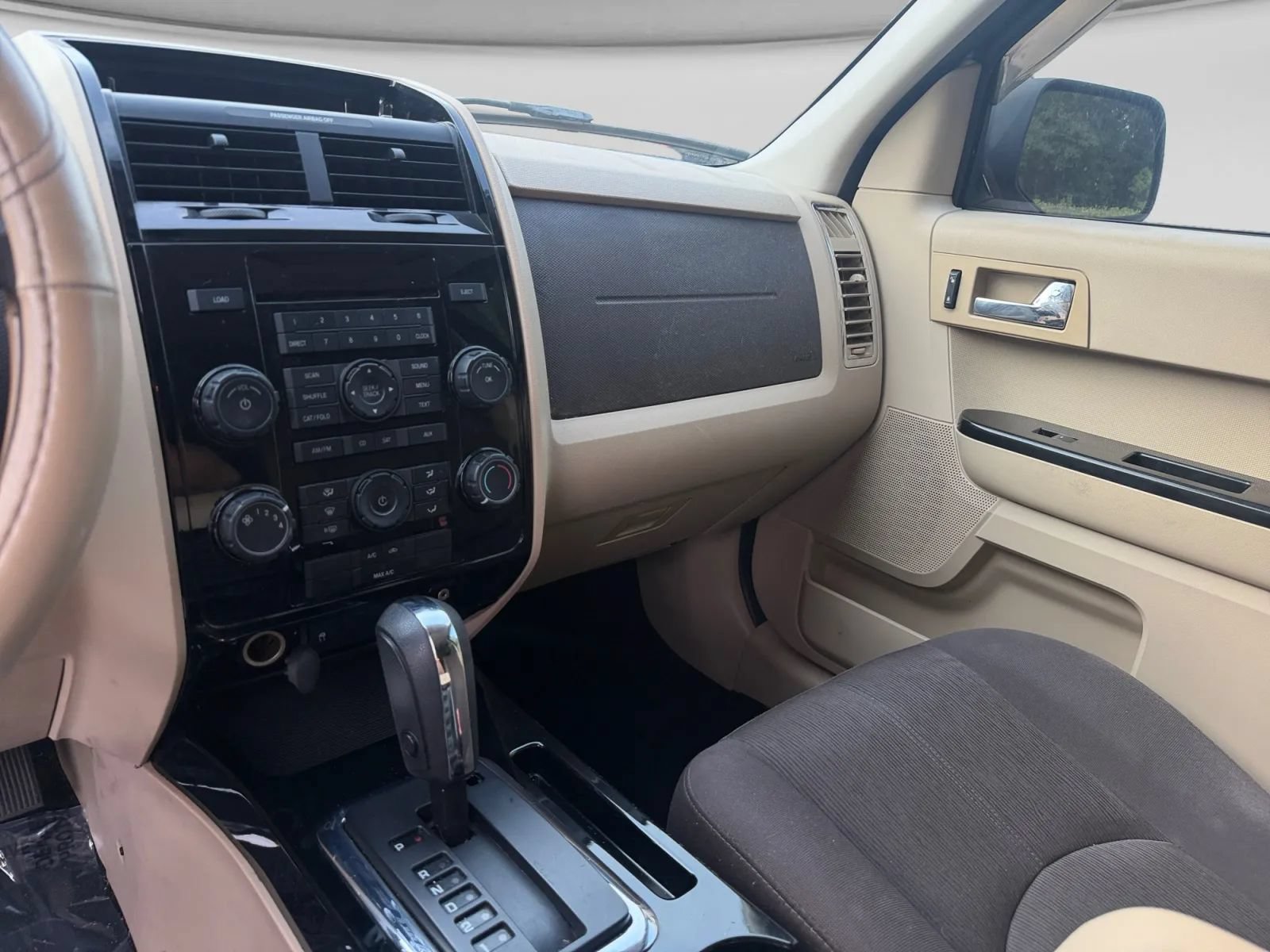 Used 2008 MAZDA Tribute i Sport FWD image 12