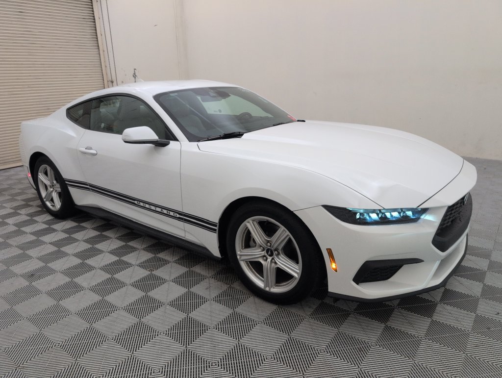 Used 2026 Ford Mustang Premium RWD 360° Tour