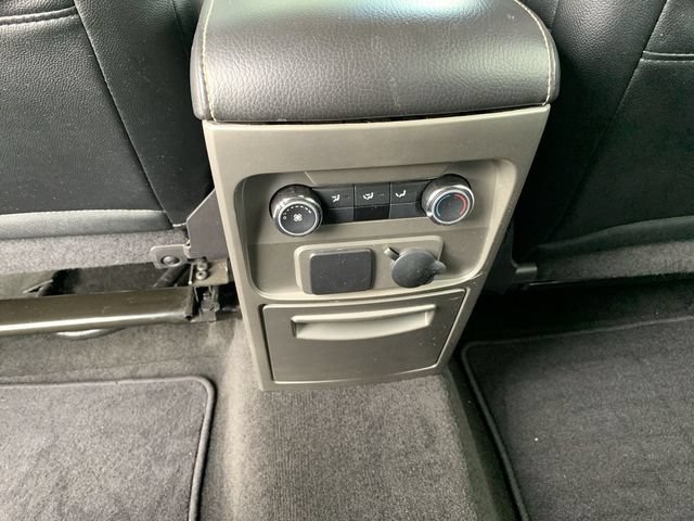 Used 2010 Ford Flex SE FWD image 27