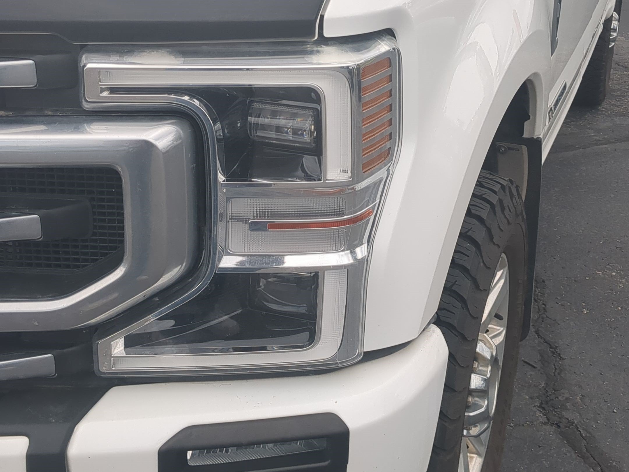 Used 2021 Ford F350 Platinum AWD/4WD image 13
