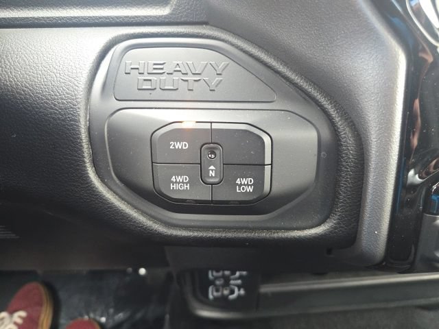 Certified 2025 RAM 2500 Big Horn AWD/4WD image 18