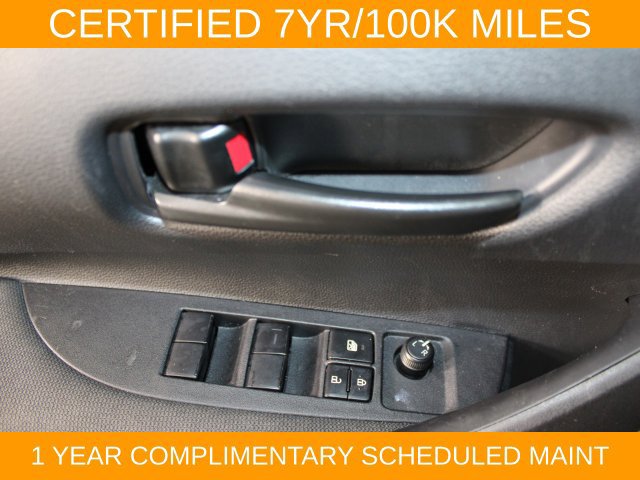 Used 2025 Toyota Corolla LE FWD image 18