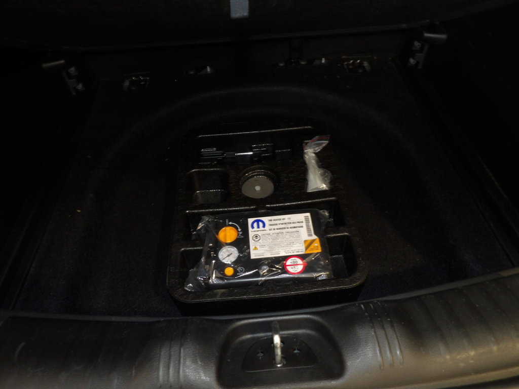 Used 2021 Jeep Compass Latitude w/ Convenience Group image 19