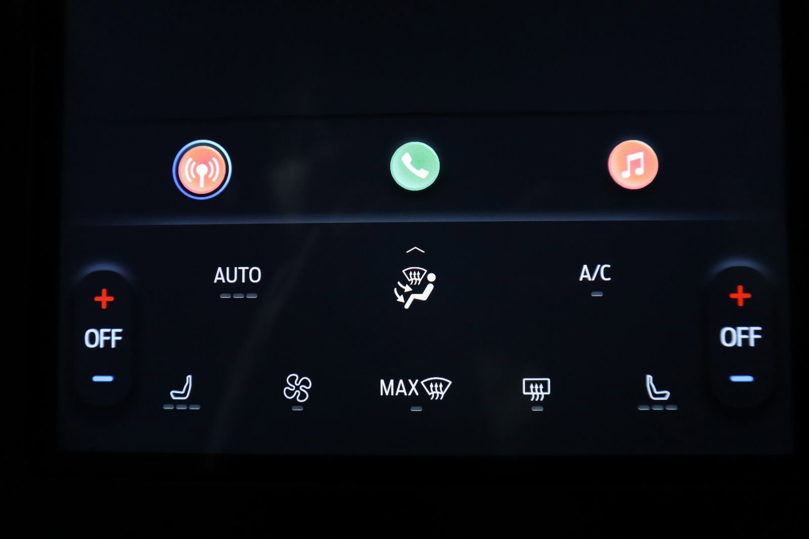 Used 2024 Ford Edge SEL image 28