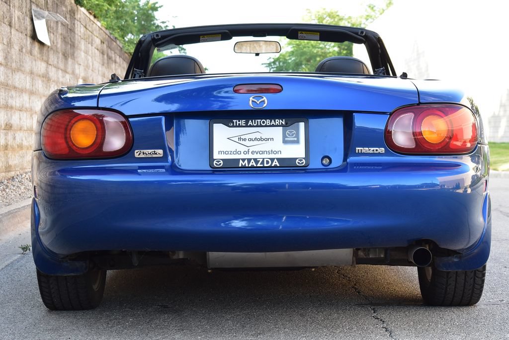 Used 1999 MAZDA MX-5 Miata 10th Anniversary Edition RWD image 56