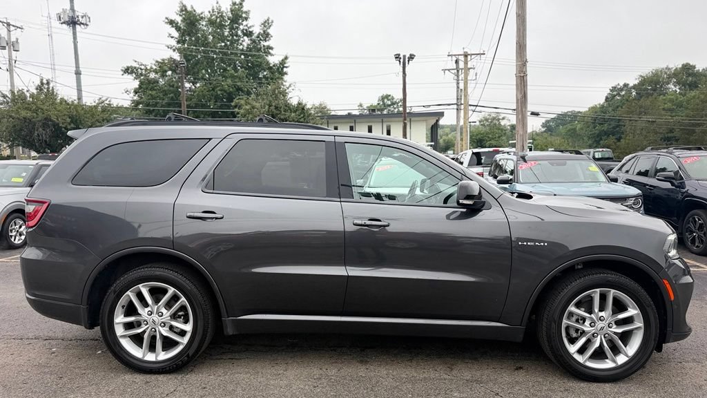 Used 2025 Dodge Durango R/T AWD/4WD image 9