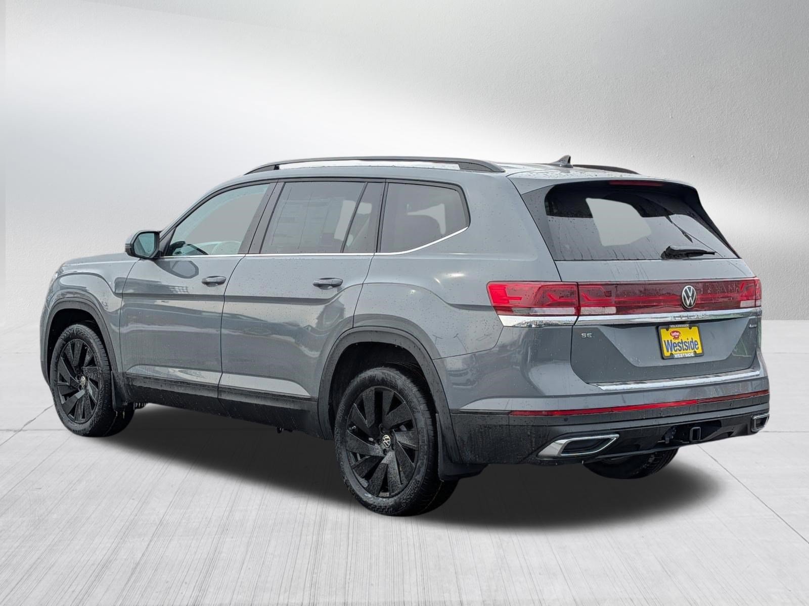 New 2026 Volkswagen Atlas SE AWD/4WD image 2