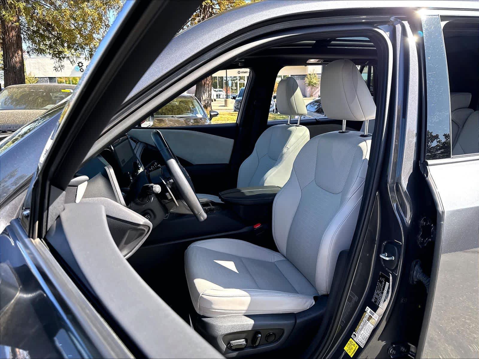 Used 2025 Lexus TX 350 FWD w/ Technology Package image 25
