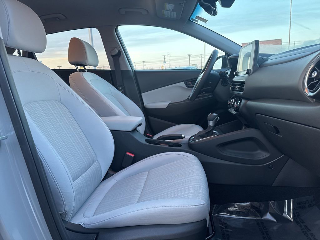 Used 2023 Hyundai Kona SEL w/ Cargo Package image 16