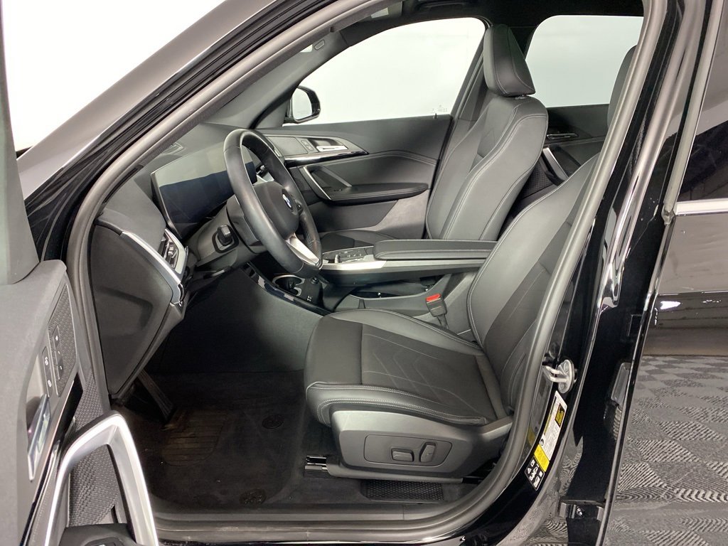 Certified 2023 BMW X1 xDrive28i w/ Convenience Package image 8