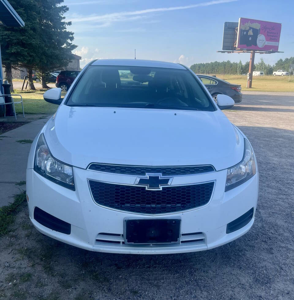 Used 2014 Chevrolet Cruze LT image 2