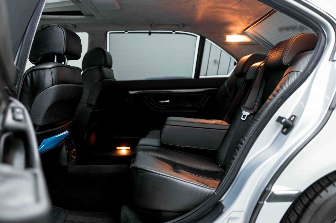 Used 1998 BMW 740iL RWD image 46