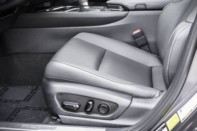 Certified 2025 Lexus UX 300h FWD w/ Accessory Package (Z2) image 11