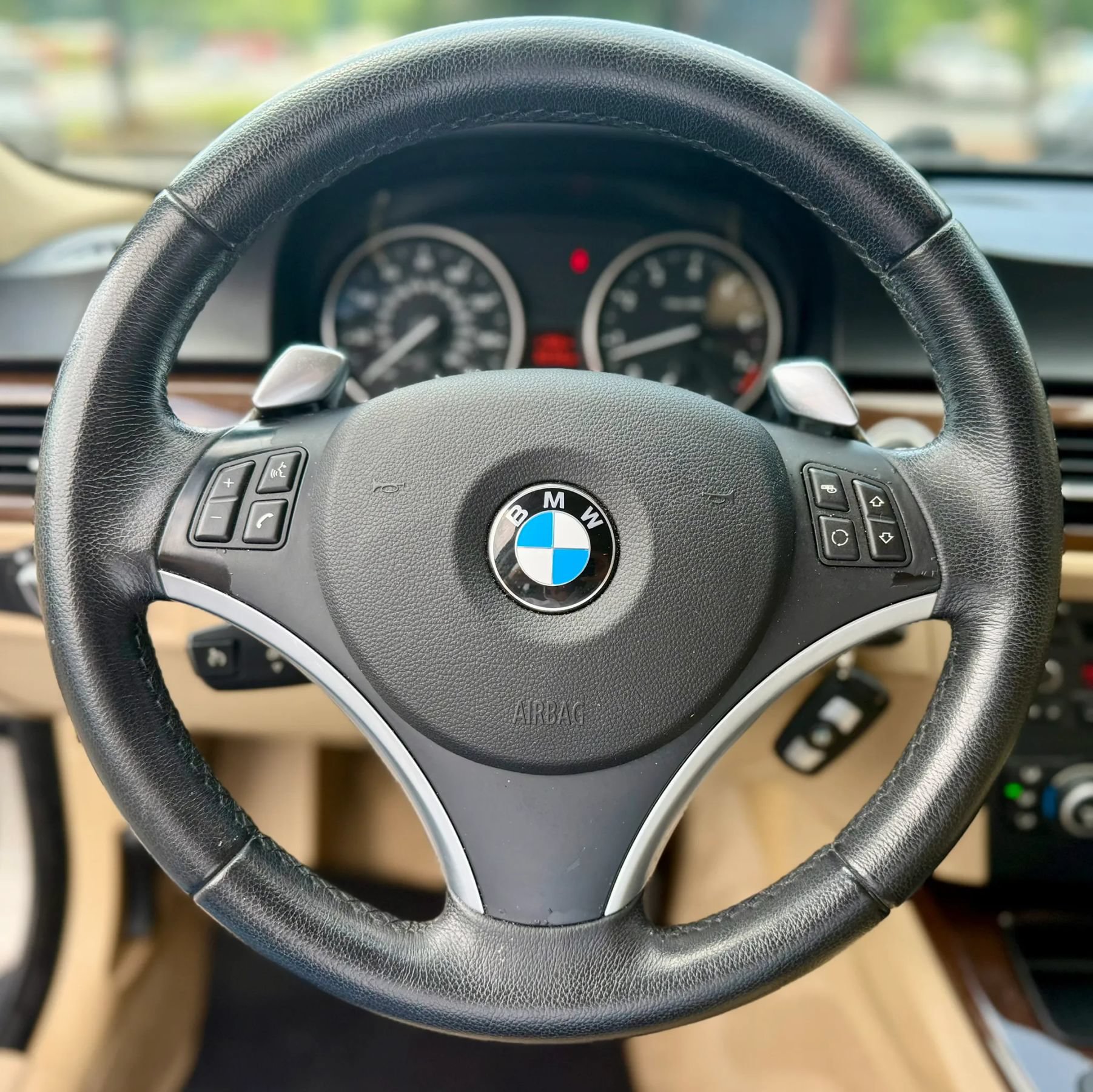 Used 2009 BMW 328i Sedan RWD image 16