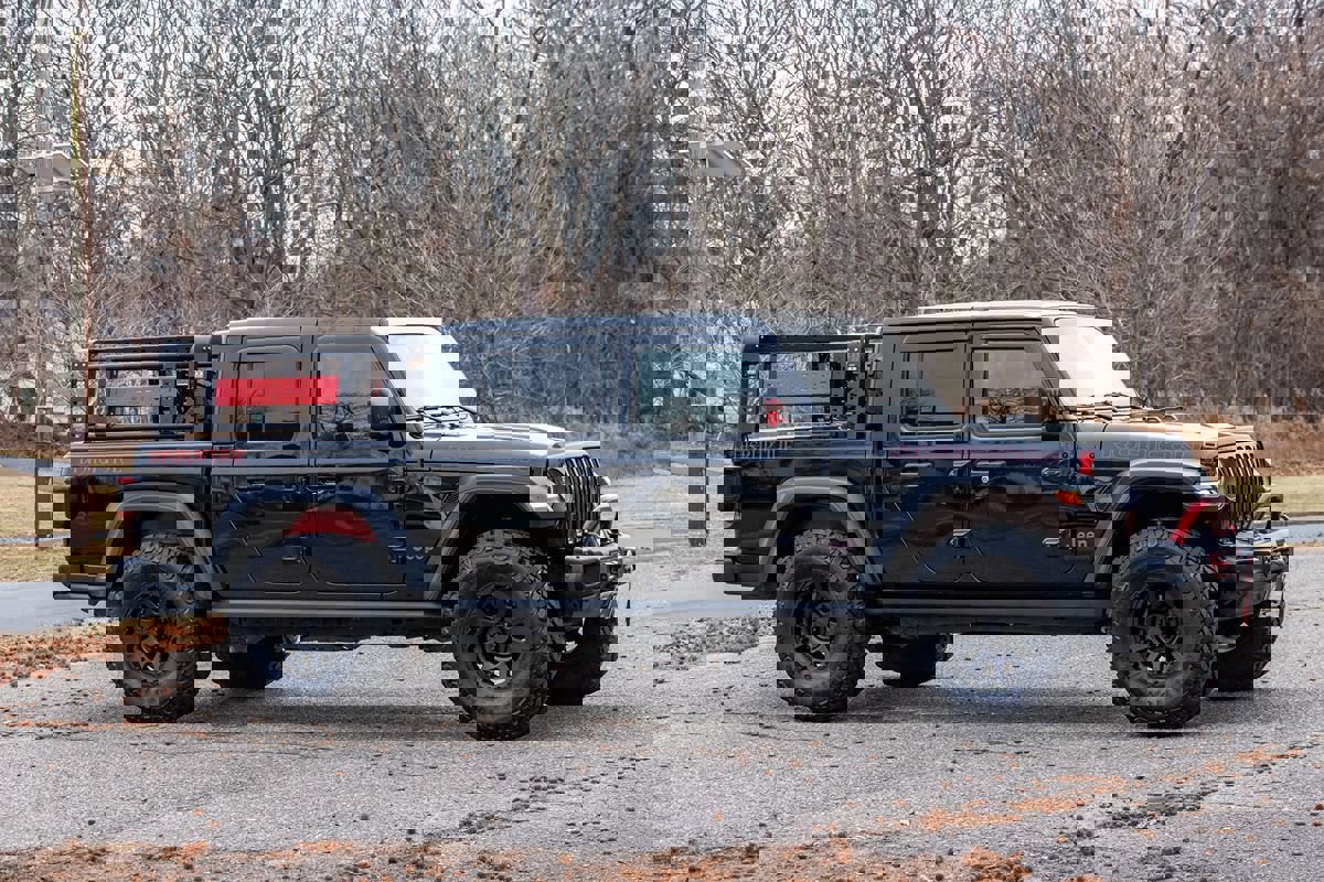 Used 2021 Jeep Gladiator Rubicon image 3