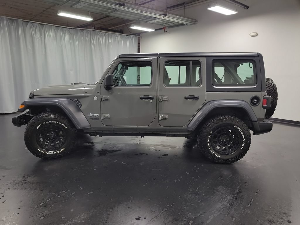 Used 2020 Jeep Wrangler Unlimited Sport AWD/4WD image 6