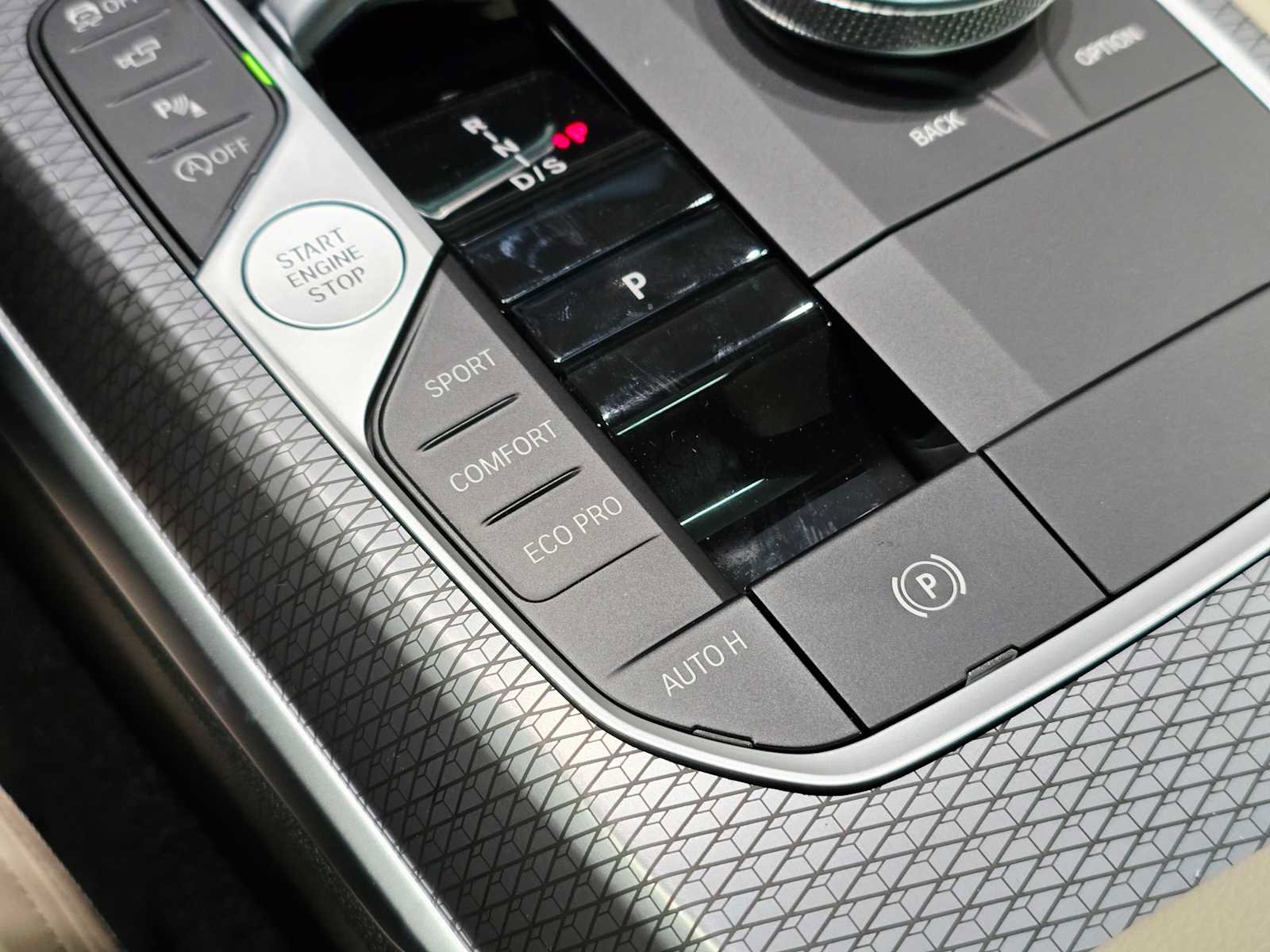 New 2026 BMW 330i xDrive Sedan w/ M Sport Package image 17