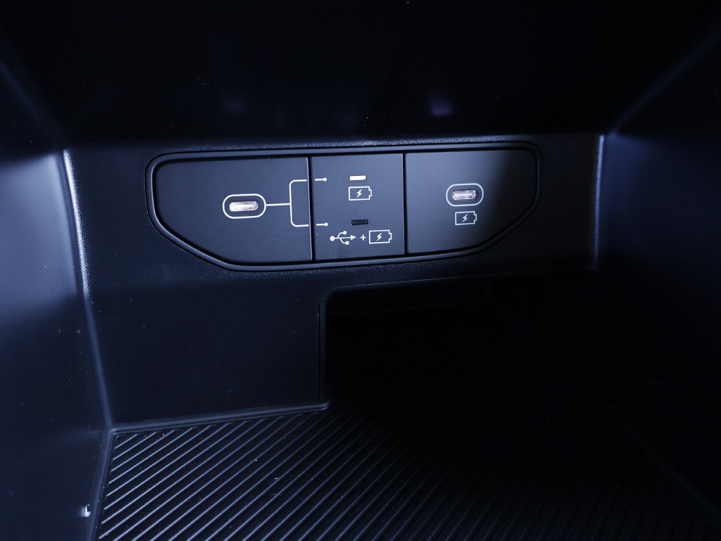 New 2026 Kia Sorento LX FWD image 36