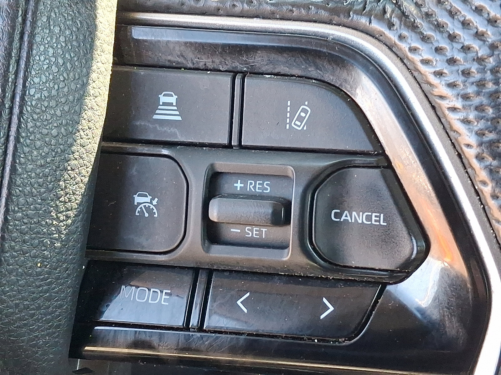 Used 2024 Toyota Tundra Limited image 22