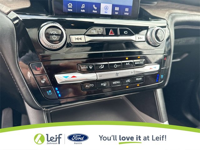 Used 2023 Ford Explorer Platinum w/ Technology Package image 21
