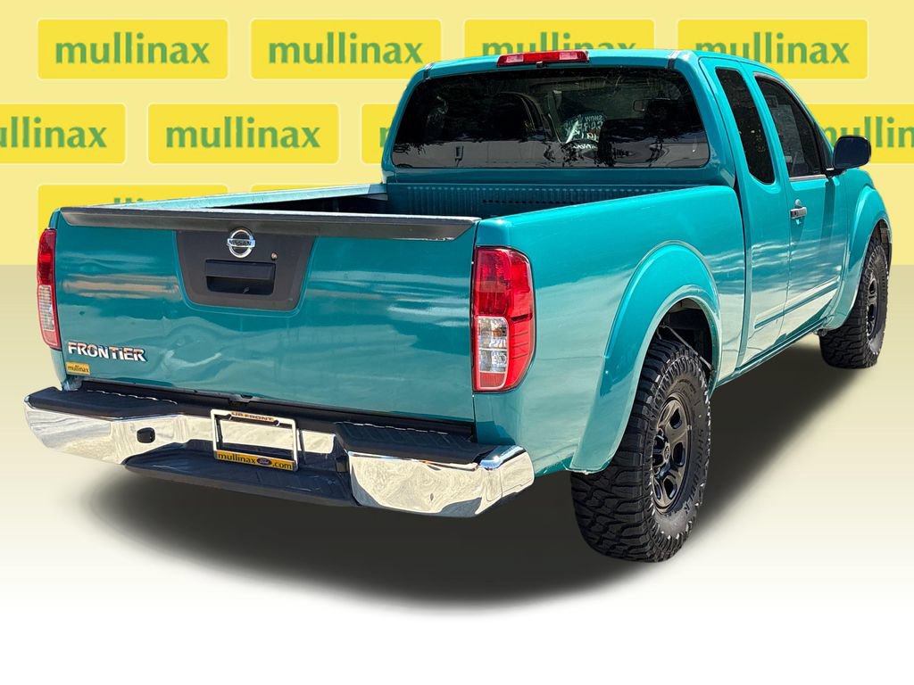 Used 2015 Nissan Frontier S RWD image 4