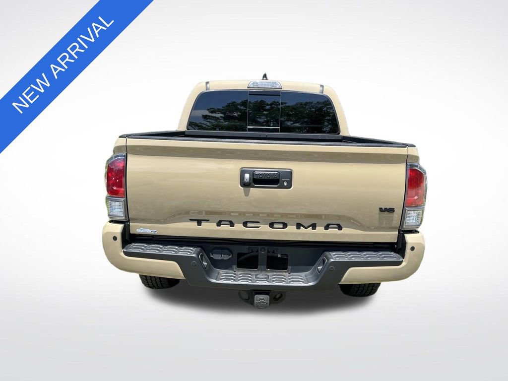 Used 2020 Toyota Tacoma TRD Off-Road w/ TRD Premium Off Road Package RWD image 3